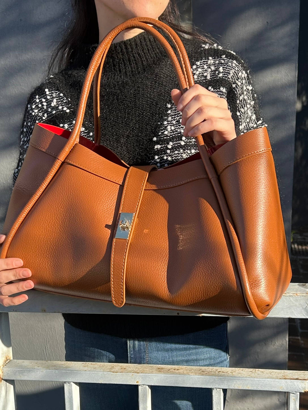 Echte Ledertasche Made in Italy Elegant 45x25x20cm: Beige