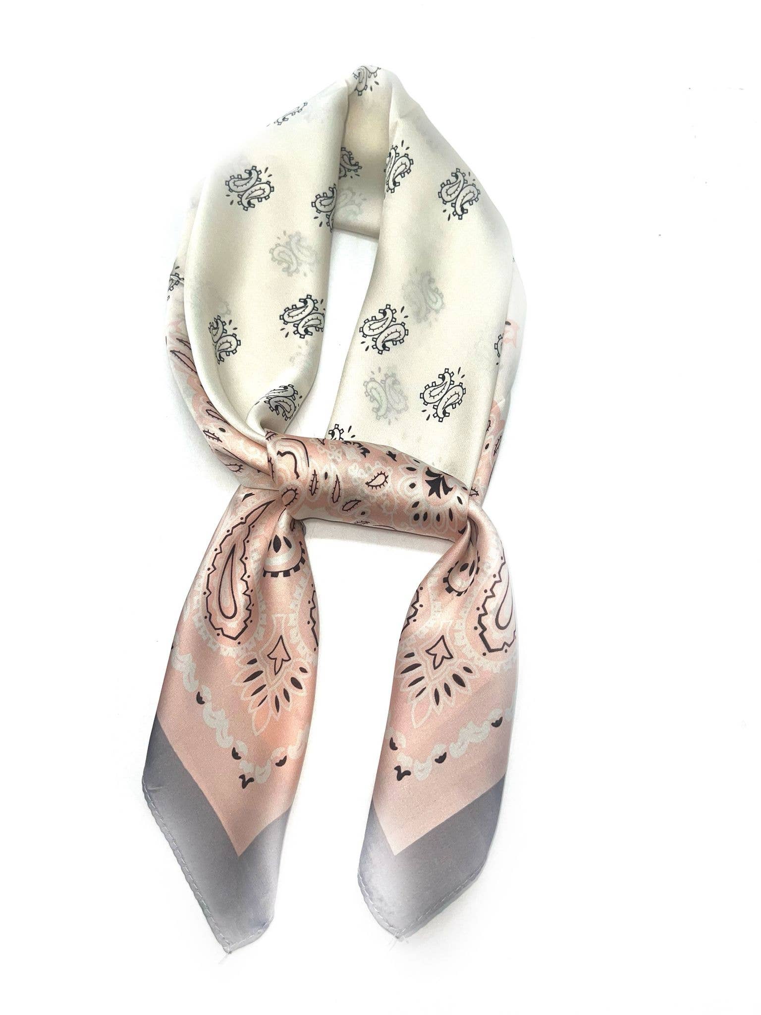 D-149/D-201 Schal aus seidigem Stoff 70x70 cm mit Paisley-Muster: Beige