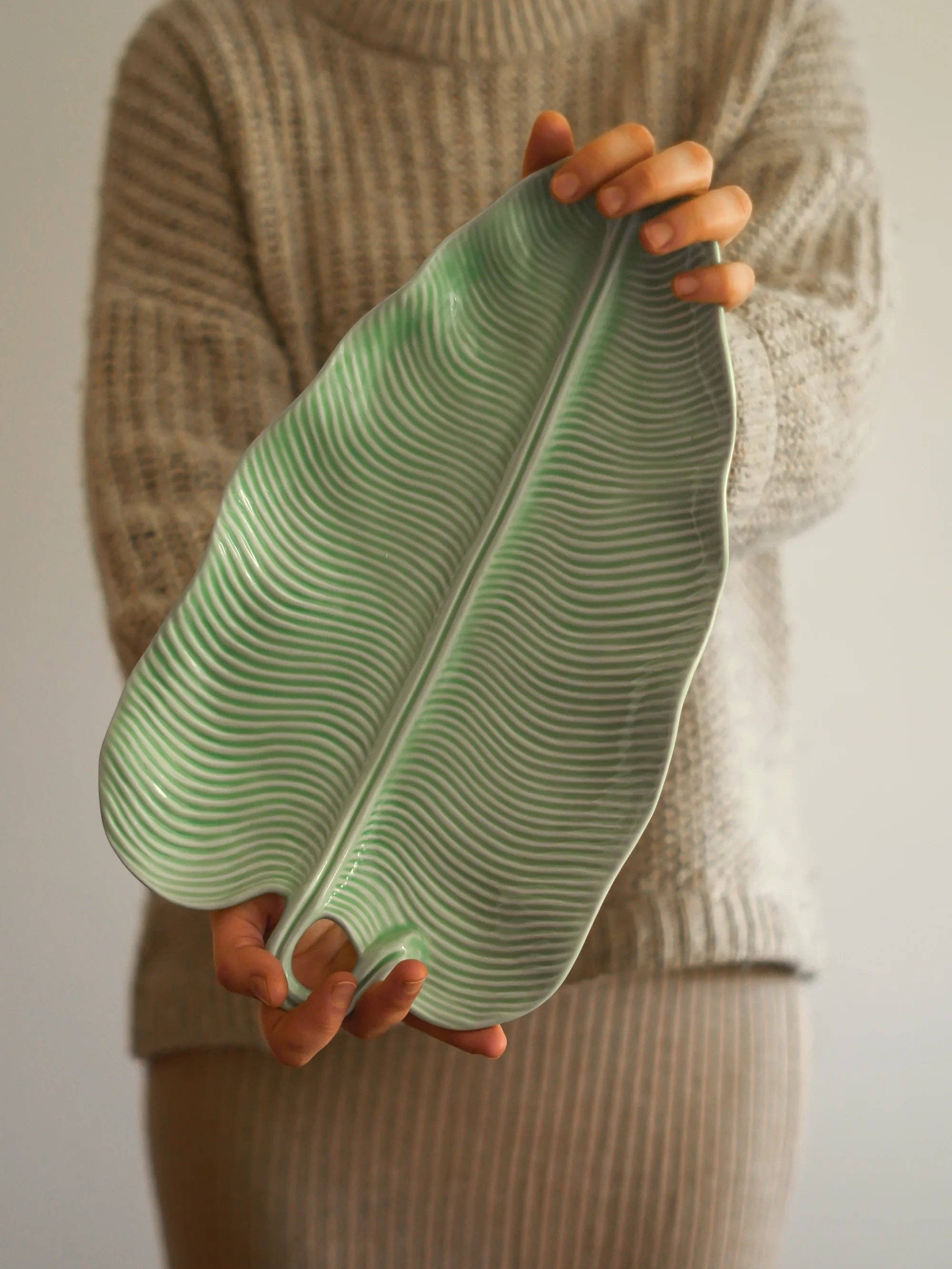 Palmblatt-Schale mit außergewöhnlichem Design: Lachs