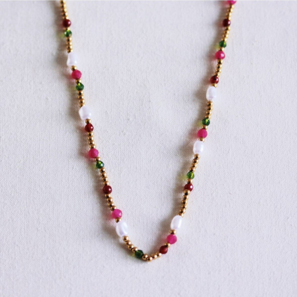 Perlenkette mit Perlen und Facetten - grün/fuchsia/rot