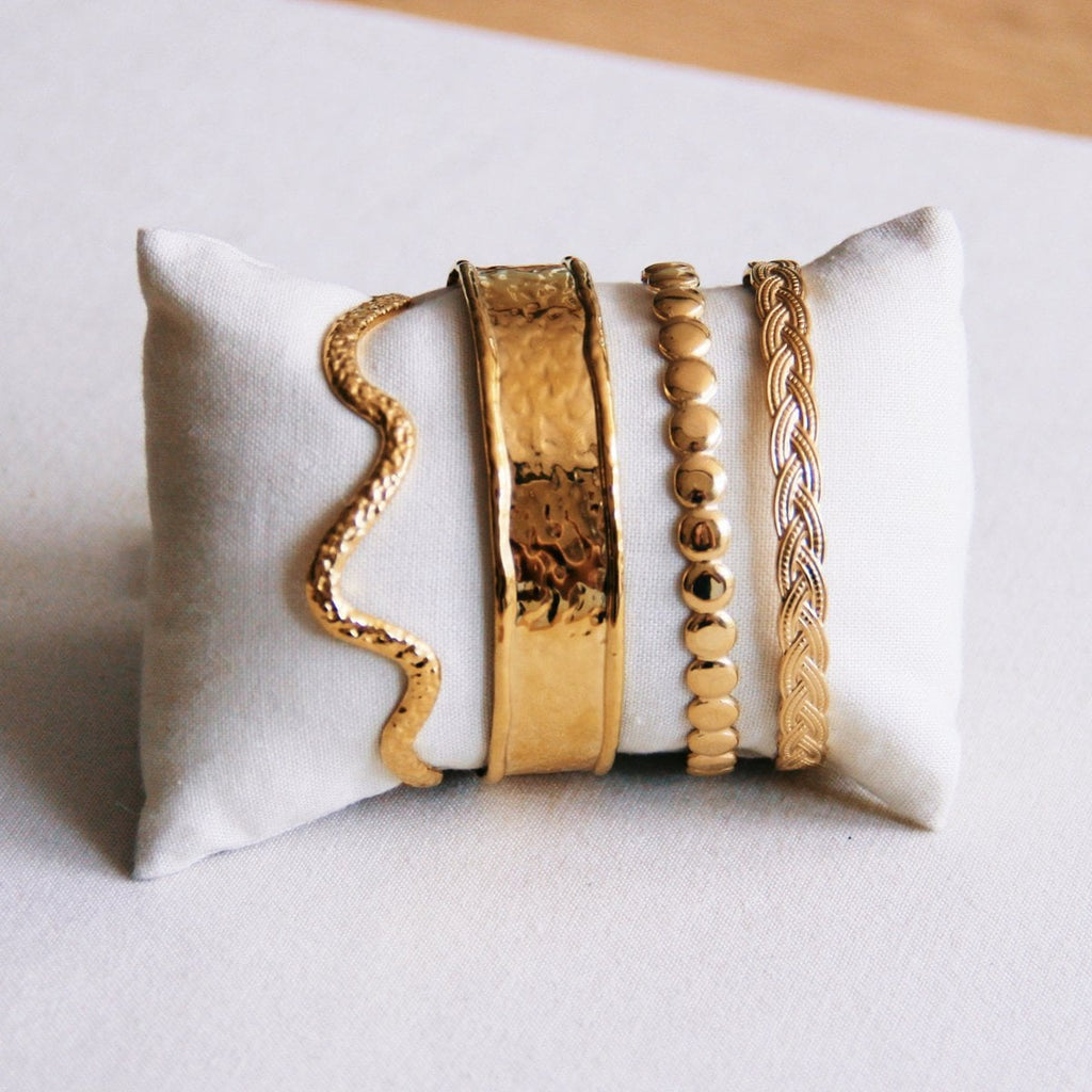 Armreif breit verbeult - Gold