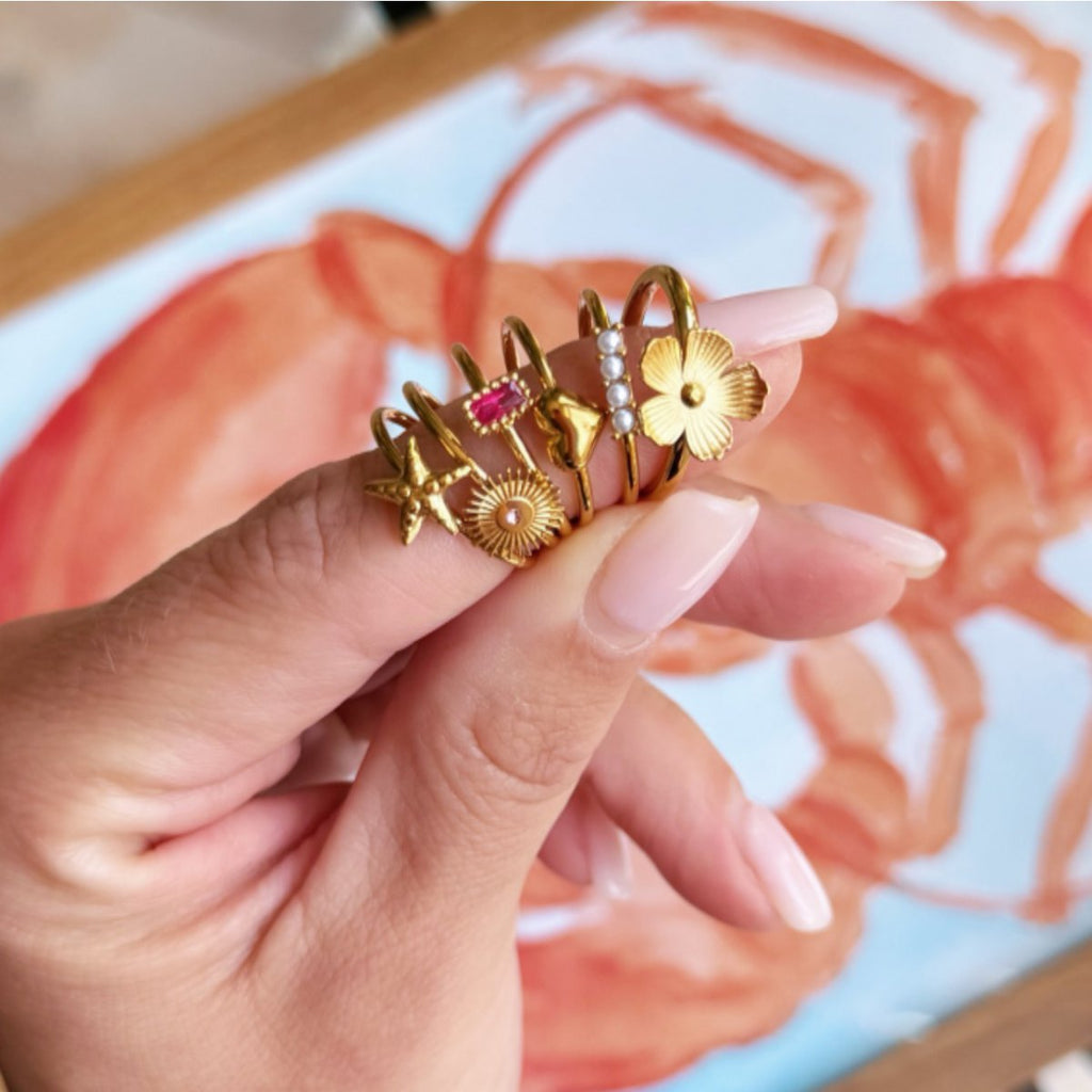 Minimalistischer Ring mit Seestern