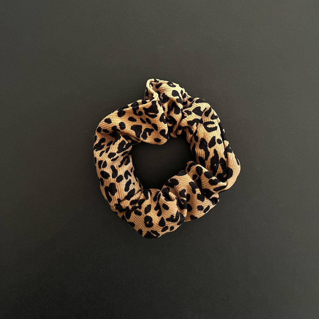 Leo Scrunchie: Braun